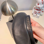 Fashion Pebbled Leather Beret