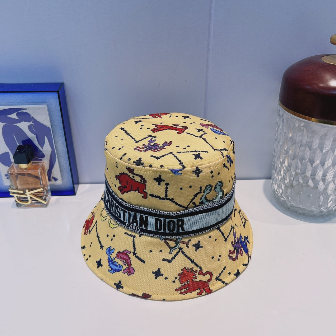Beige Dior bucket hat for summer