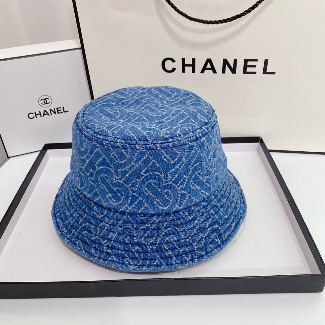 Burberry denim bucket hat vintage blue