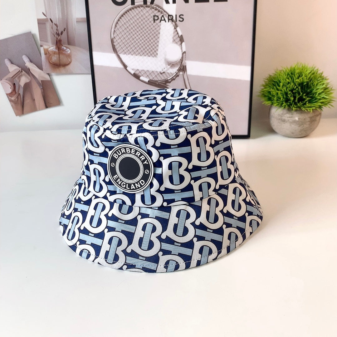 Burberry vintage check bucket hat blue