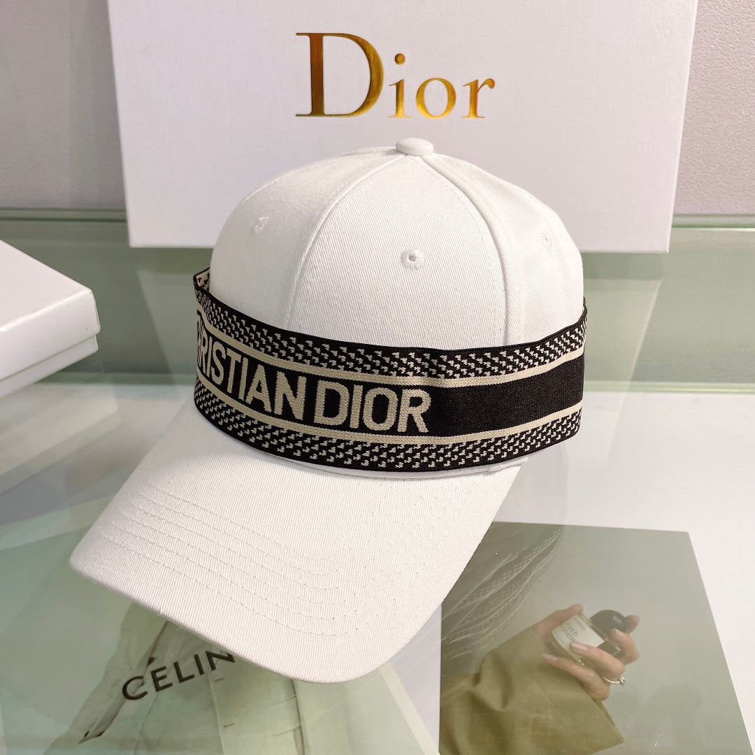 Christian Dior Oblique baseball cap white