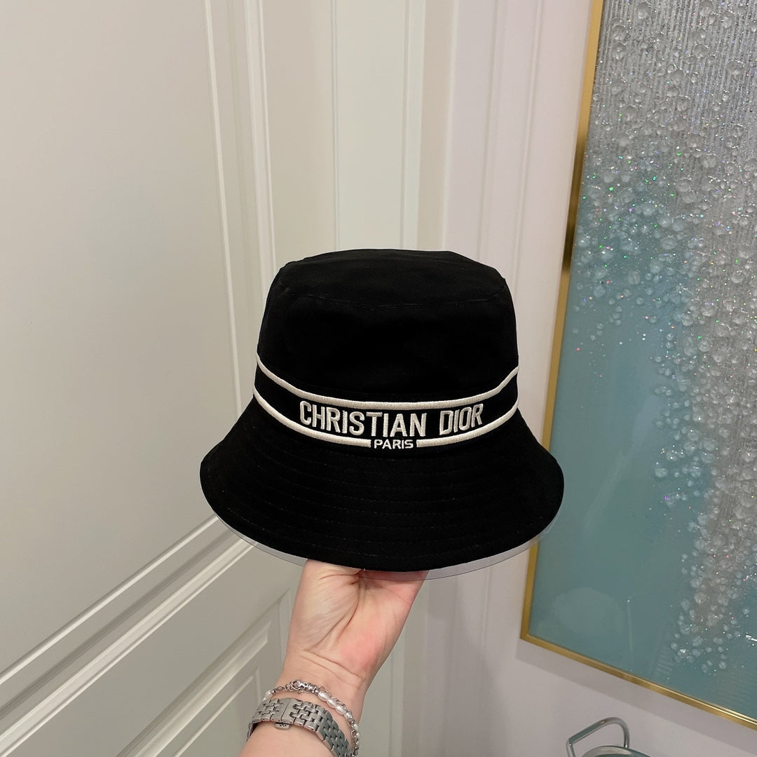 Christian Dior cotton bucket hat black
