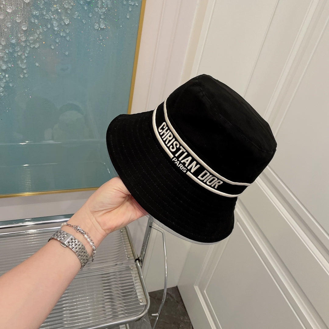 Christian Dior cotton bucket hat black