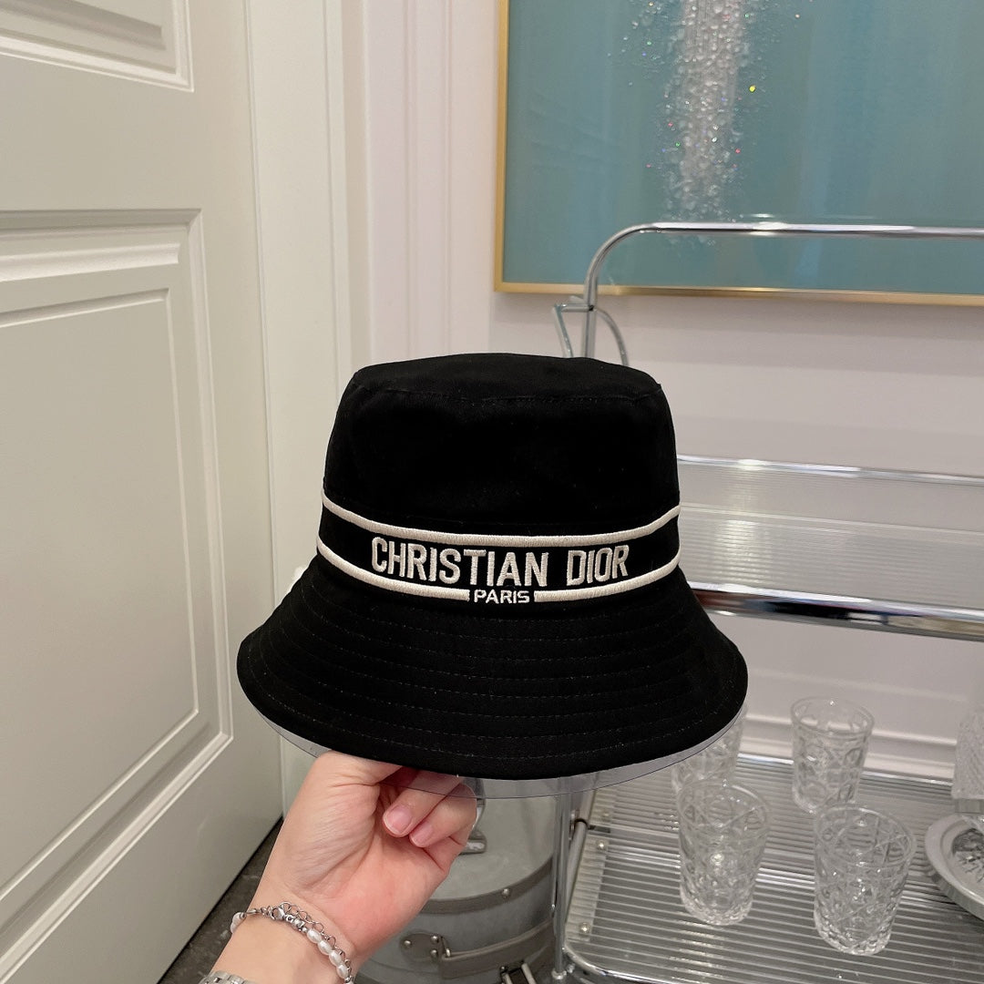 Christian Dior cotton bucket hat black