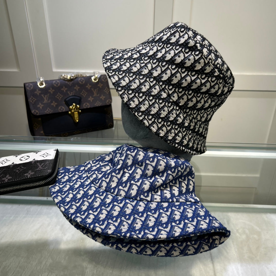 Christian Dior luxury summer bucket hat