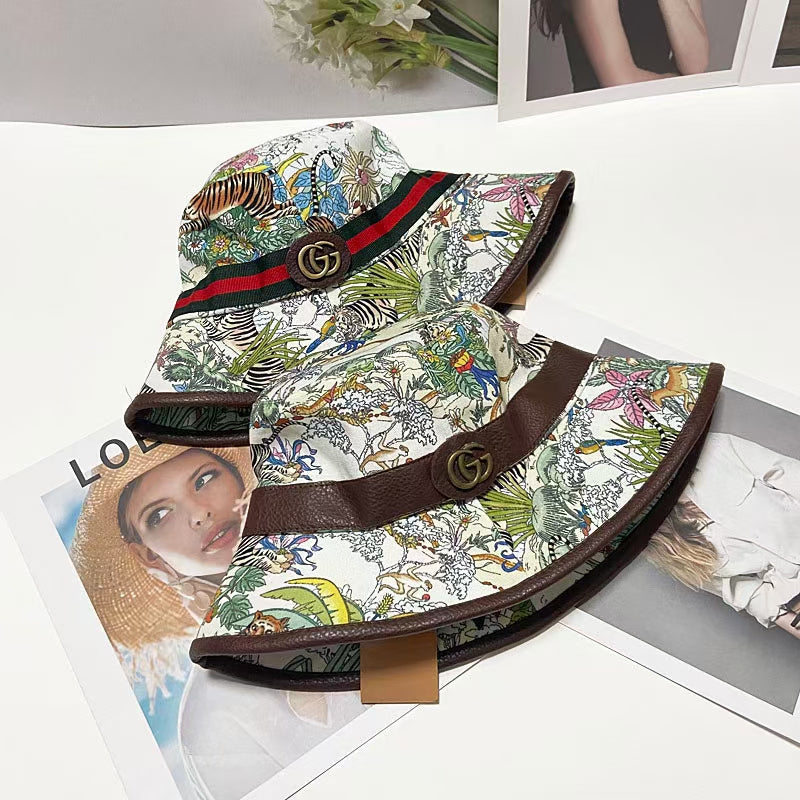 Designer Gucci jungle print cotton bucket hat