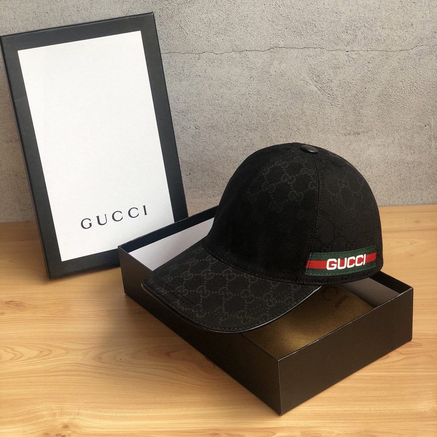 Gucci Fashion Accessories