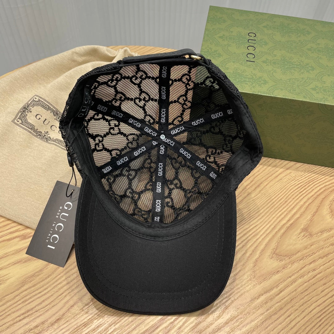 Gucci GG monogram lace cap close-up