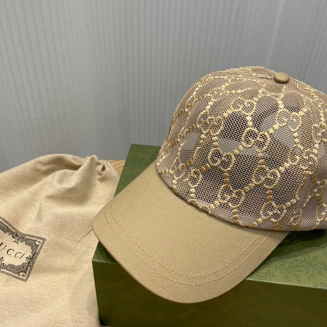 Gucci GG monogram lace cap close-up