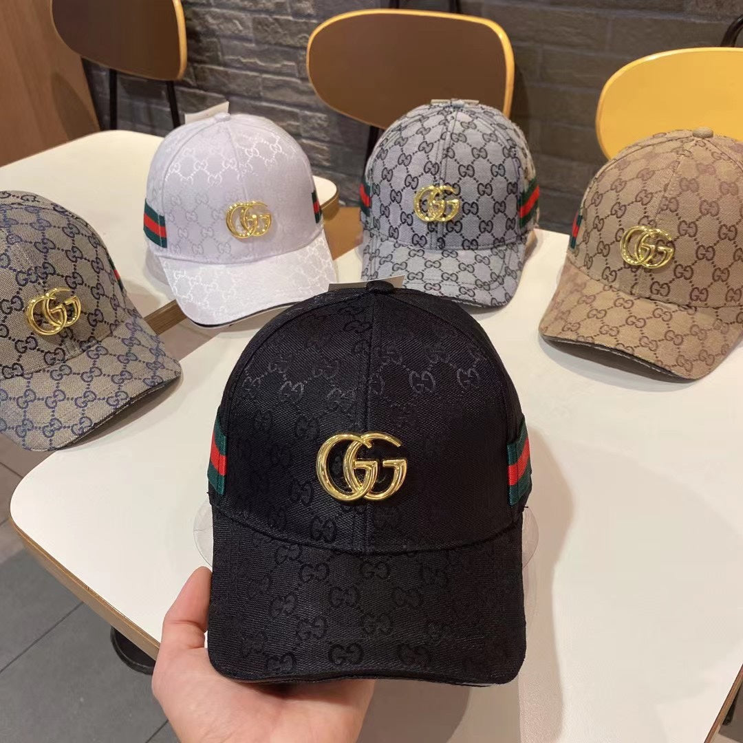 Gucci metal logo baseball cap black