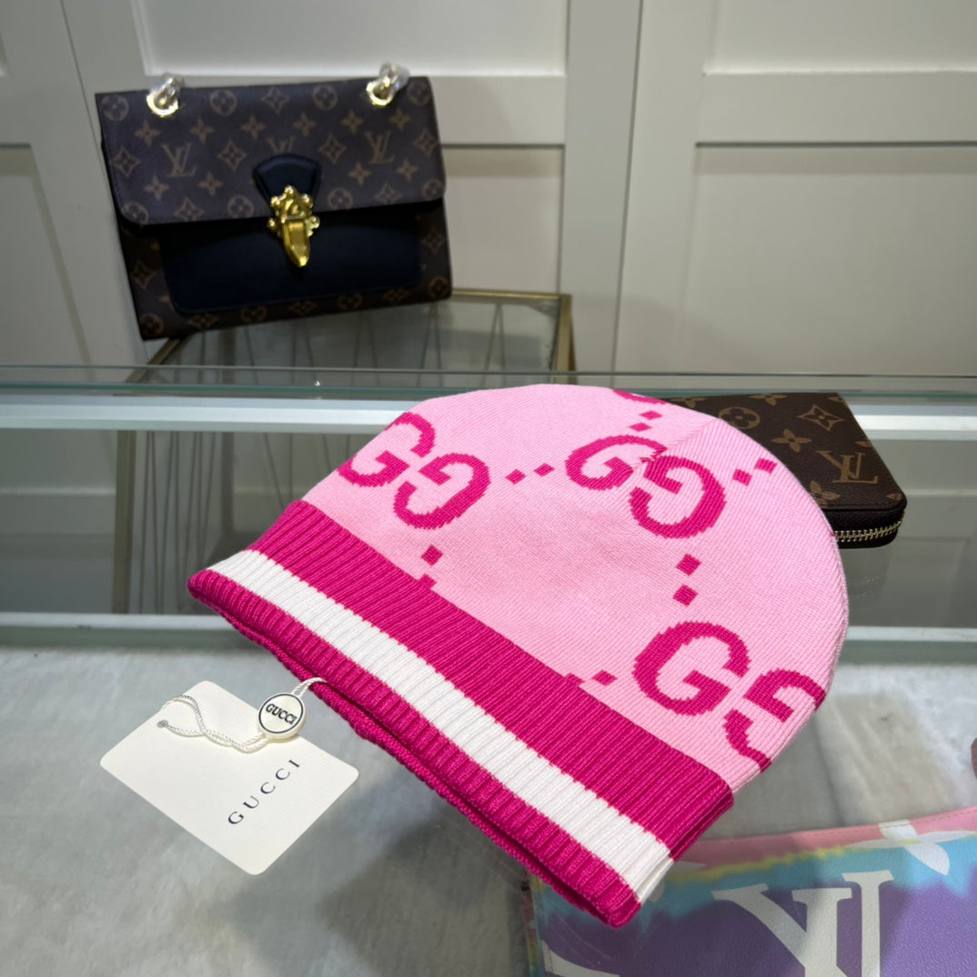 Gucci monogram wool beanie