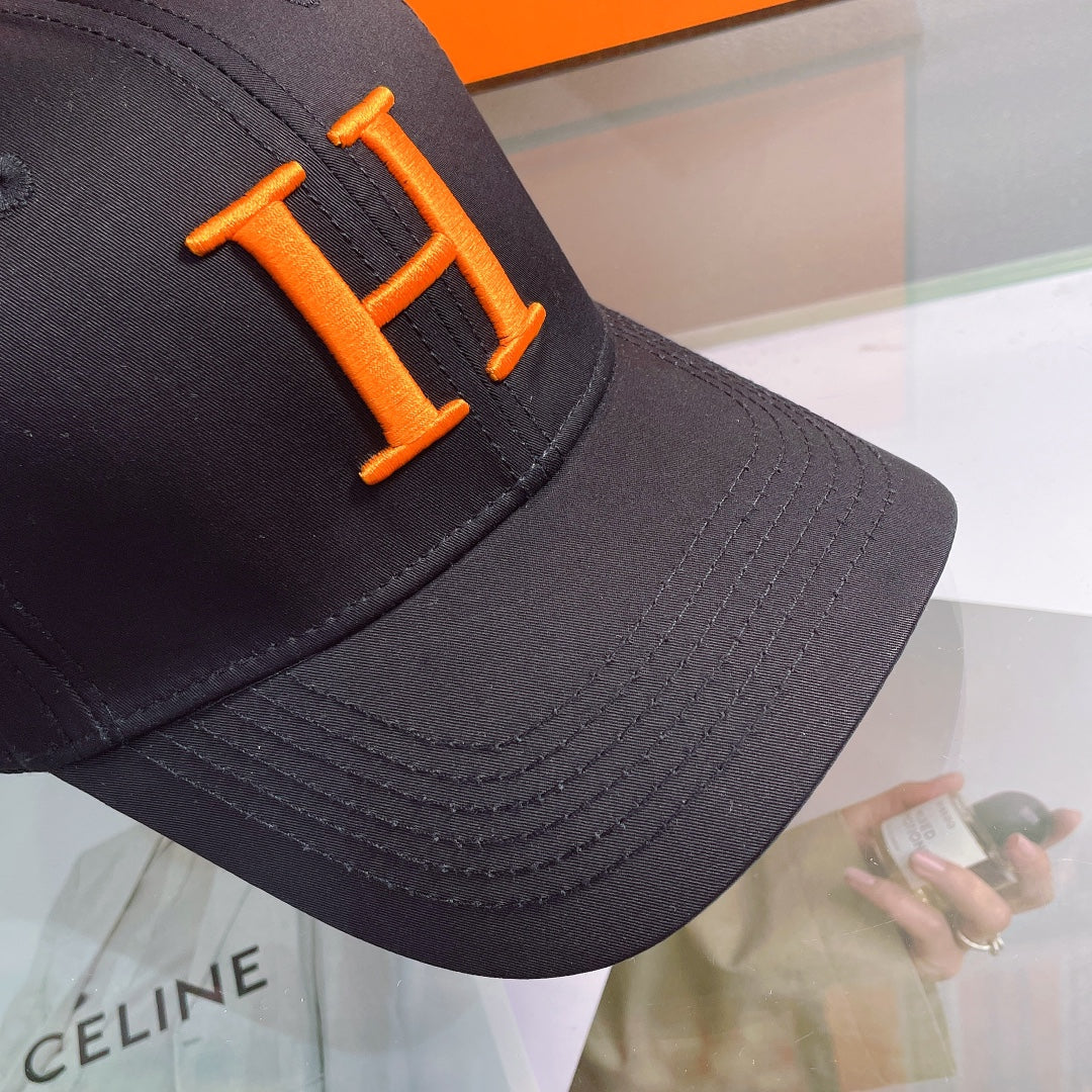 Hermès H baseball cap black
