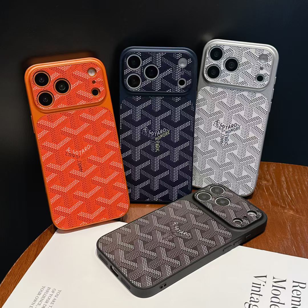 Goyard iPhone 17 Pro Max Leather Case – Vintage Monogram Luxury Cover Silver