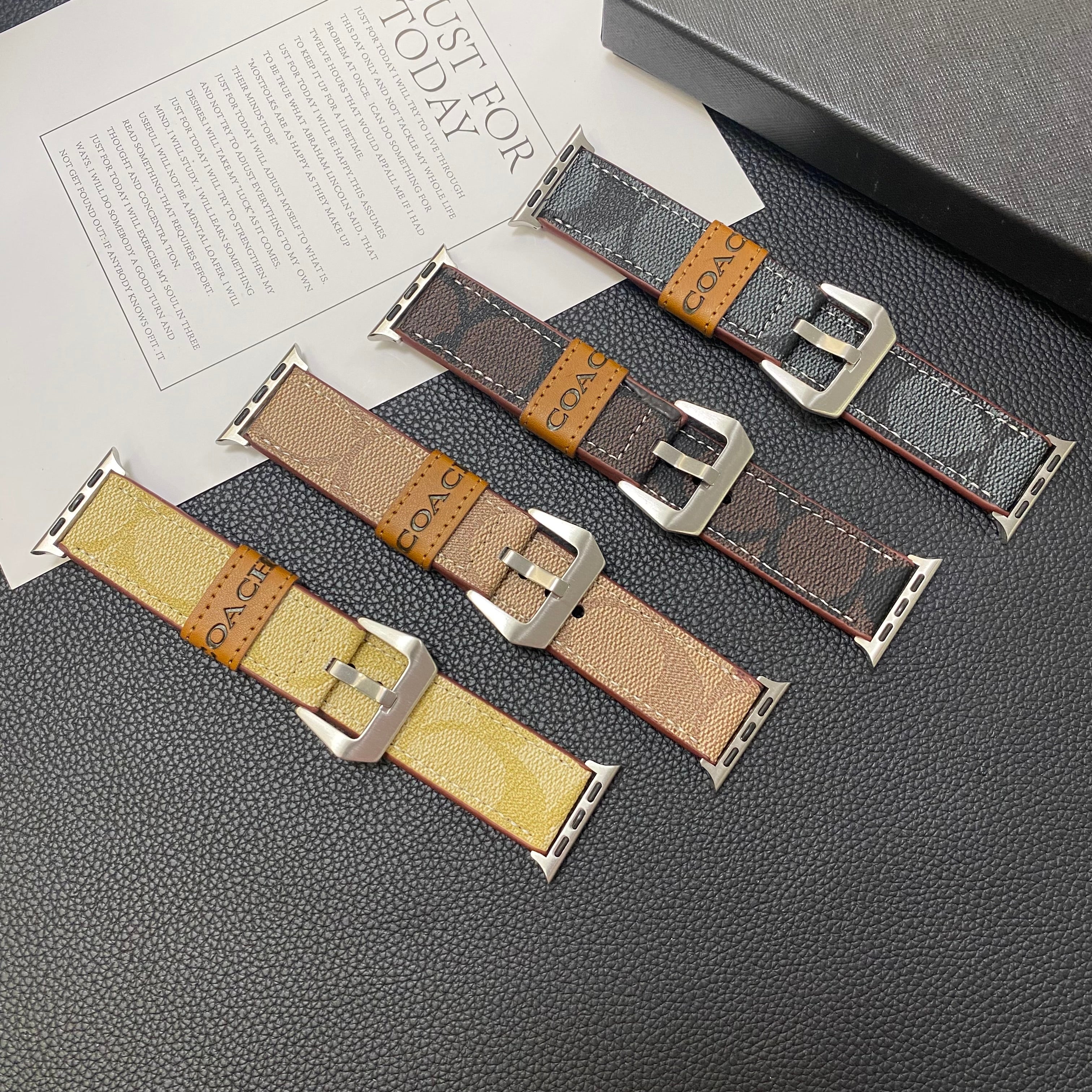 Leather Classic Apple Watch Band Light Brown-YHK244221710