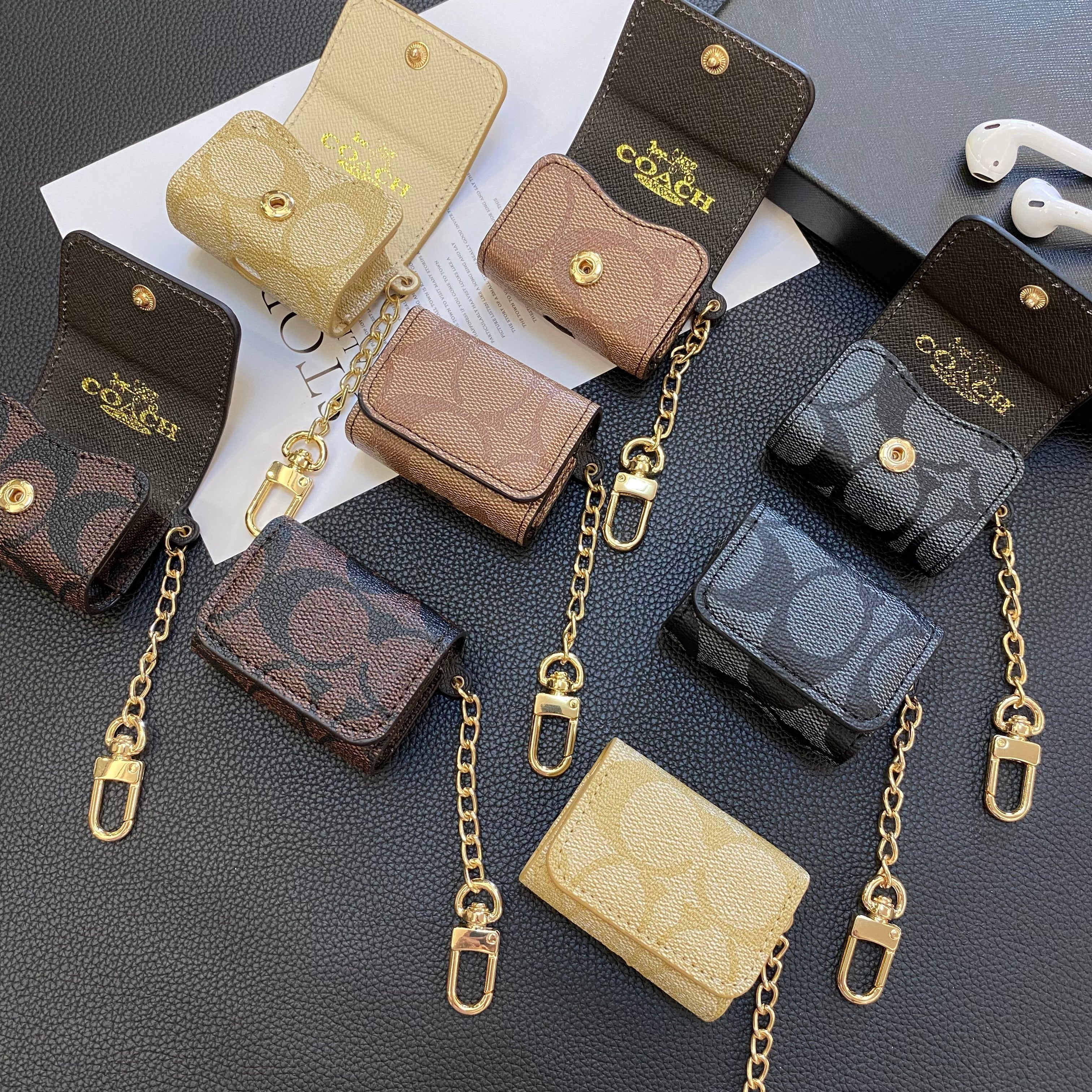 Luxury Classic AirPods Cases Black-YH240425