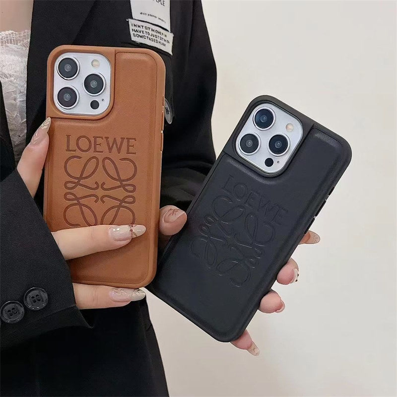 Luxury Loewe iPhone 17 Pro Max Case – Premium Designer Phone Cover