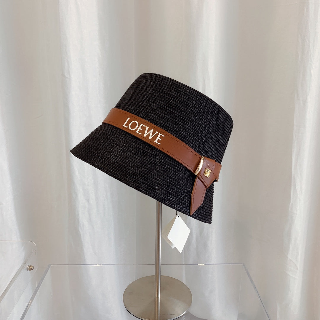 Luxury LOEWE beach hat