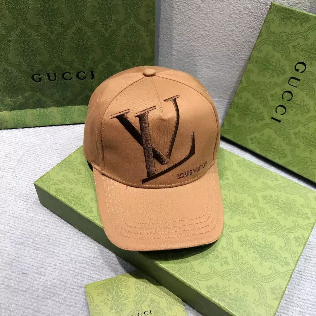 LV embroidered baseball cap