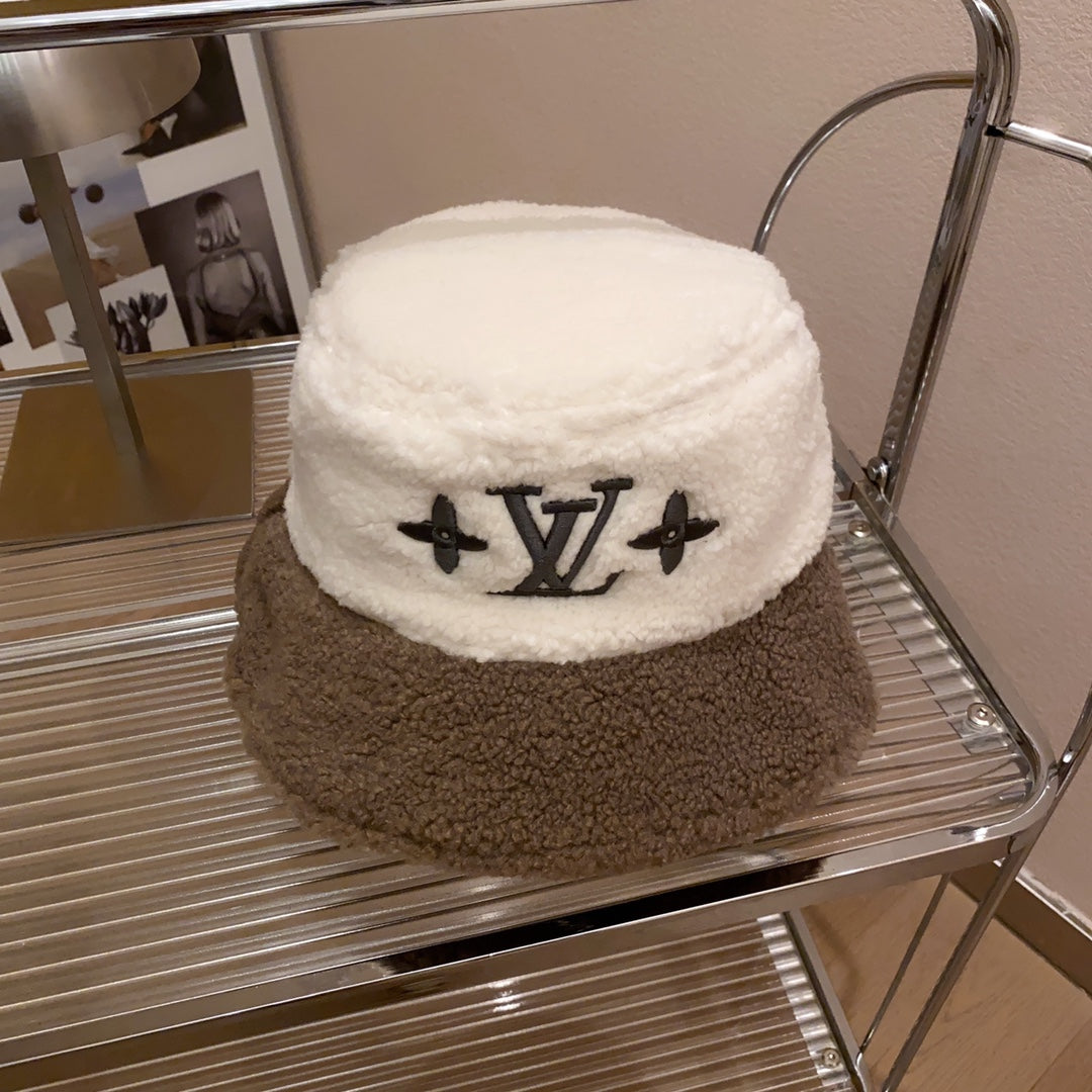 LV luxury winter bucket hat
