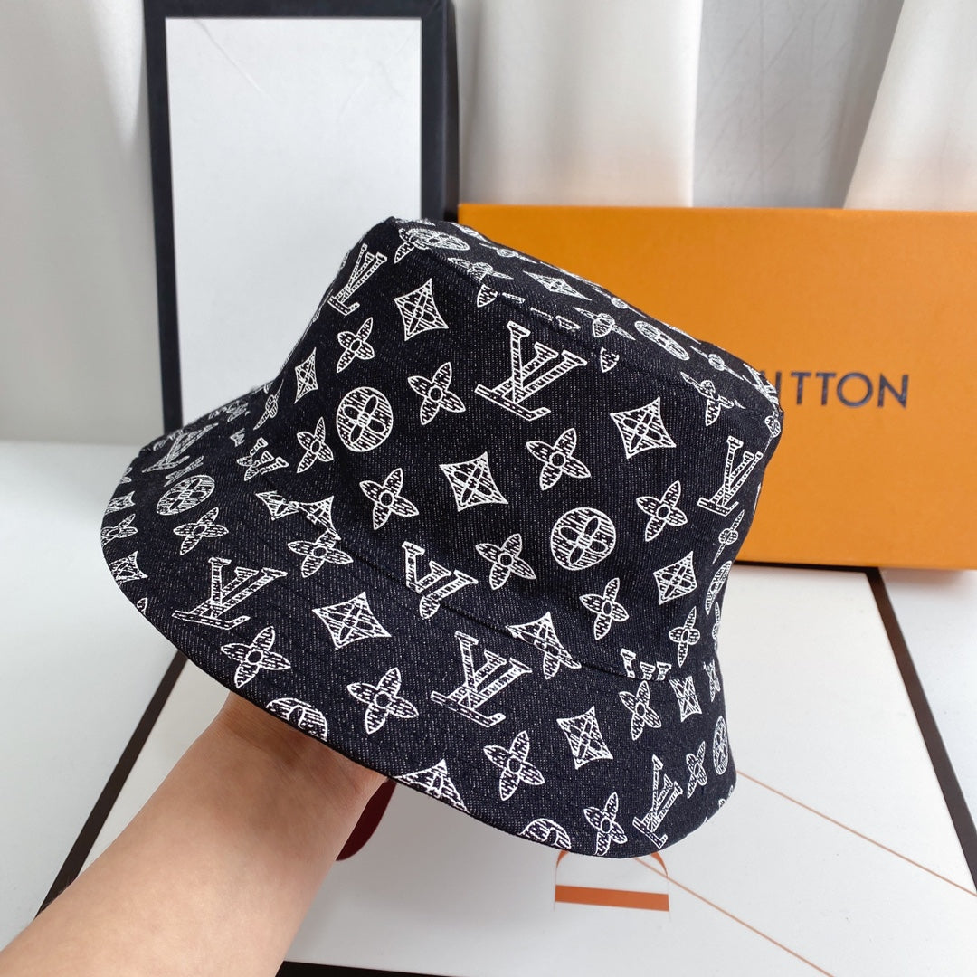 Louis Vuitton Luxury Bucket Hat