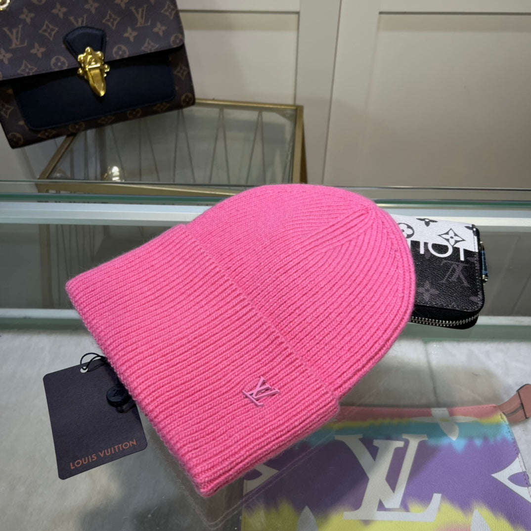 Louis Vuitton Luxury Knit Hat 1