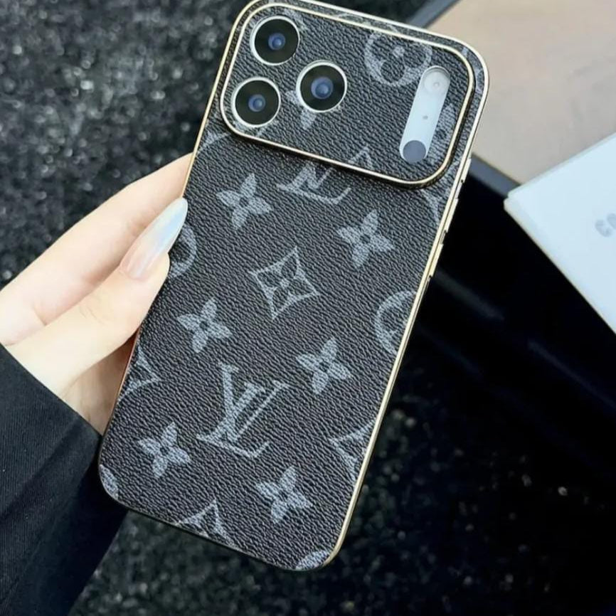 Louis Vuitton iPhone 17 Pro Max case in Black monogram