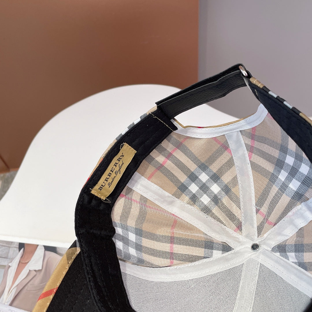 Luxury Burberry baseball cap inside view 1