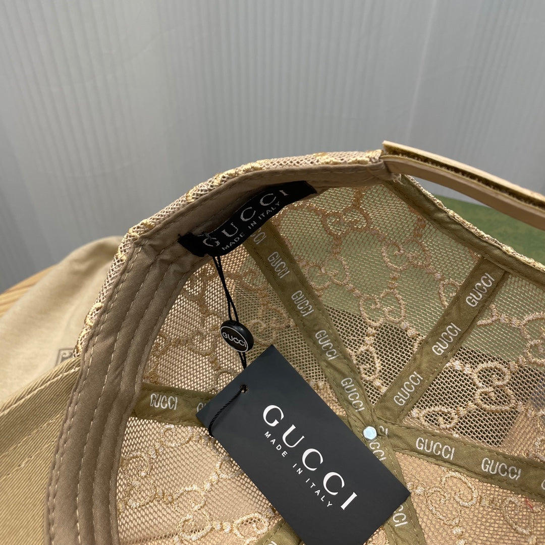 Luxury Gucci baseball cap rear view