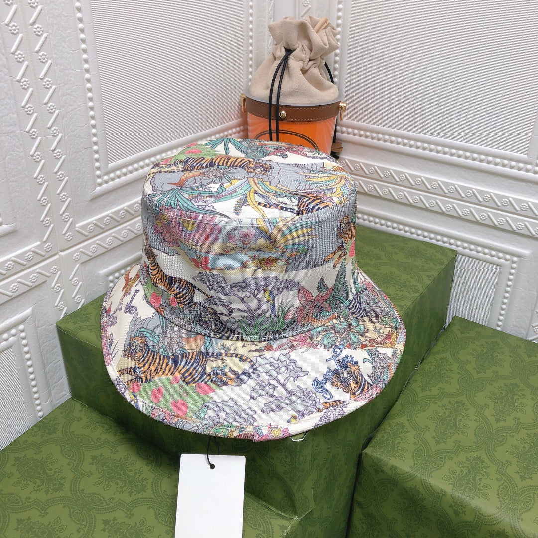 Luxury Gucci botanical bucket hat