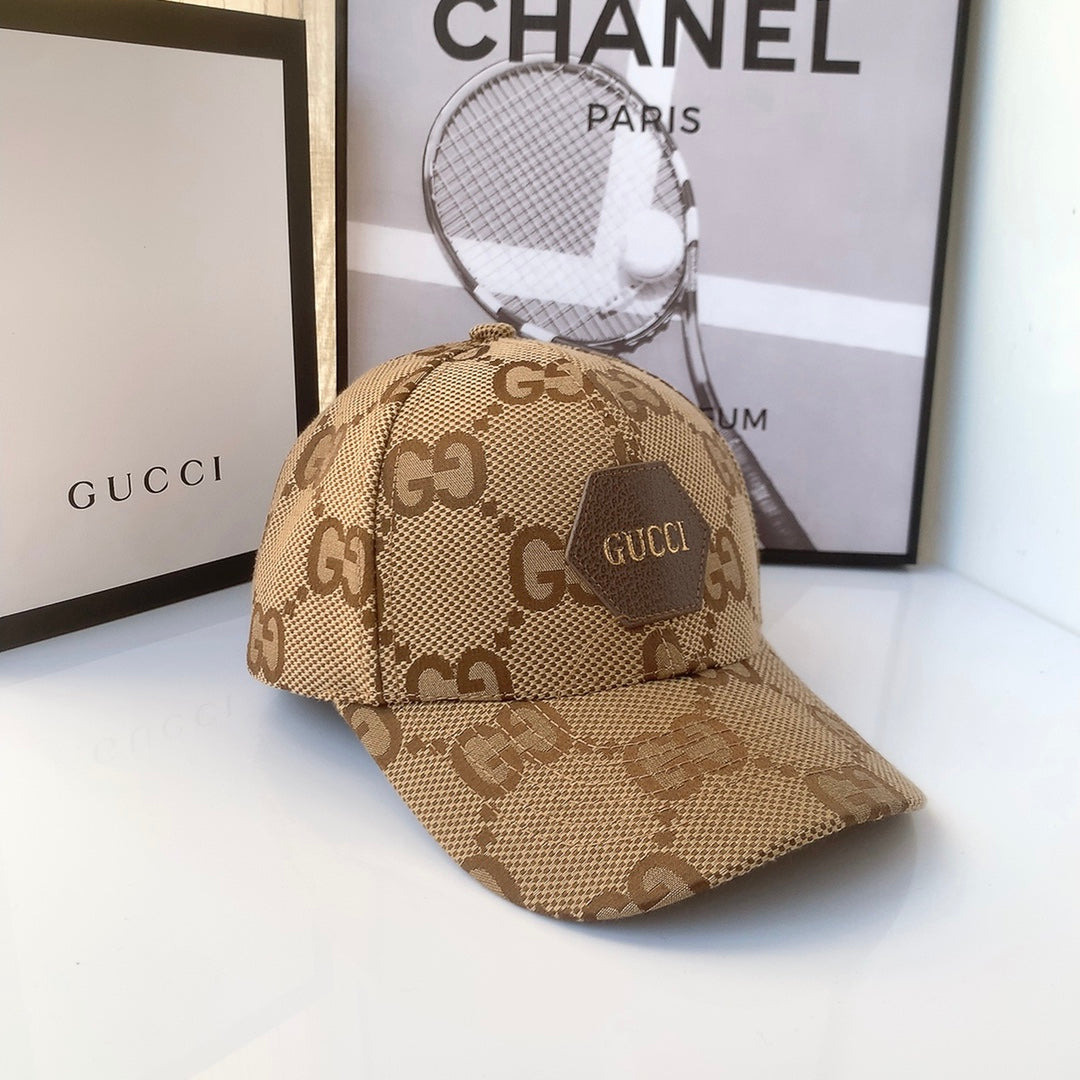 Luxury Gucci streetwear baseball cap lifestyle