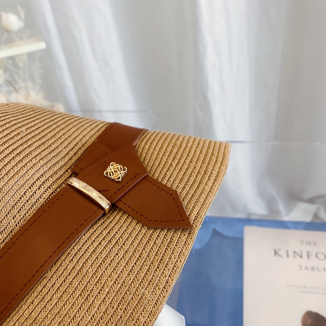 Luxury LOEWE beach hat