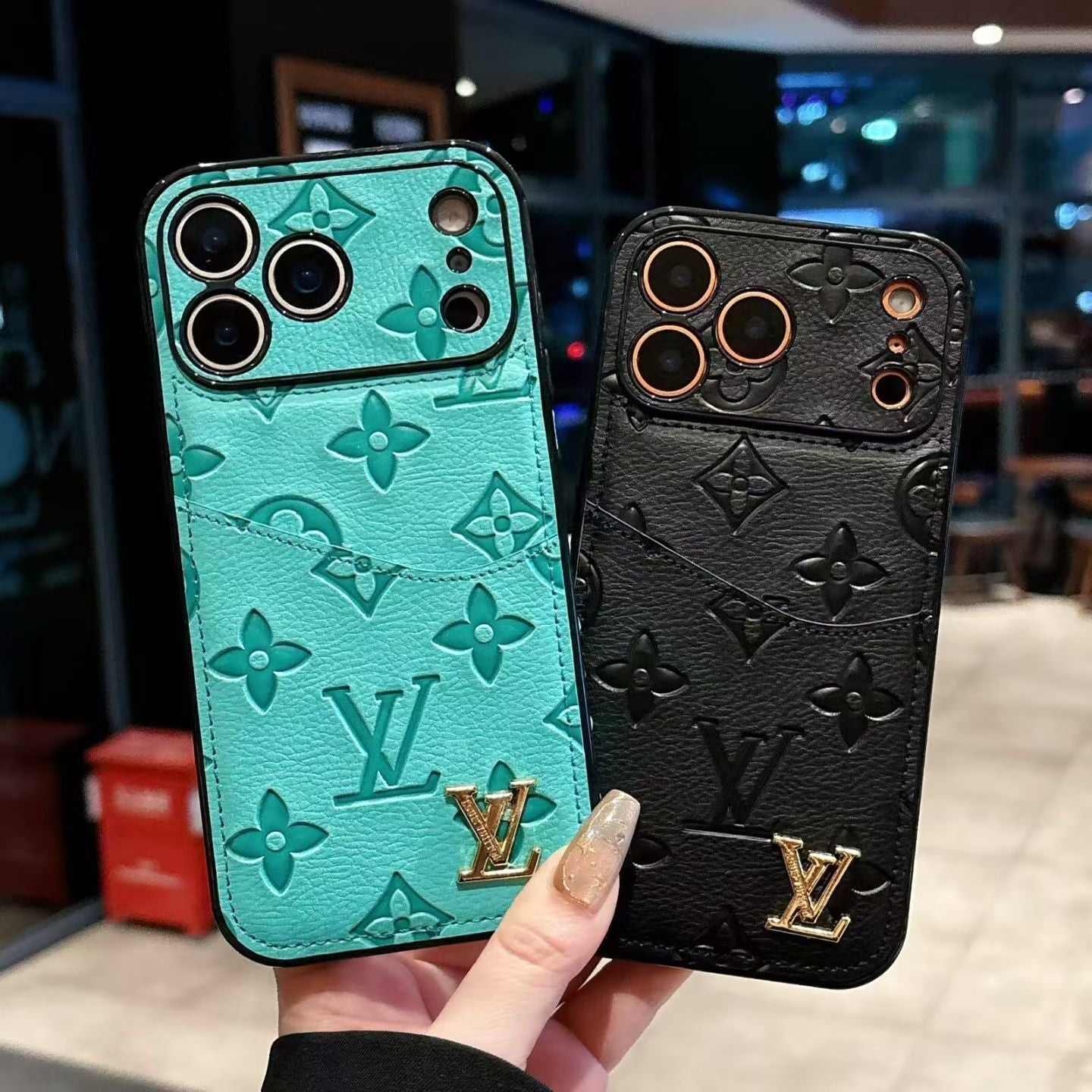 Louis Vuitton iPhone 17 Pro Max Card Holder Case – Luxury Wallet