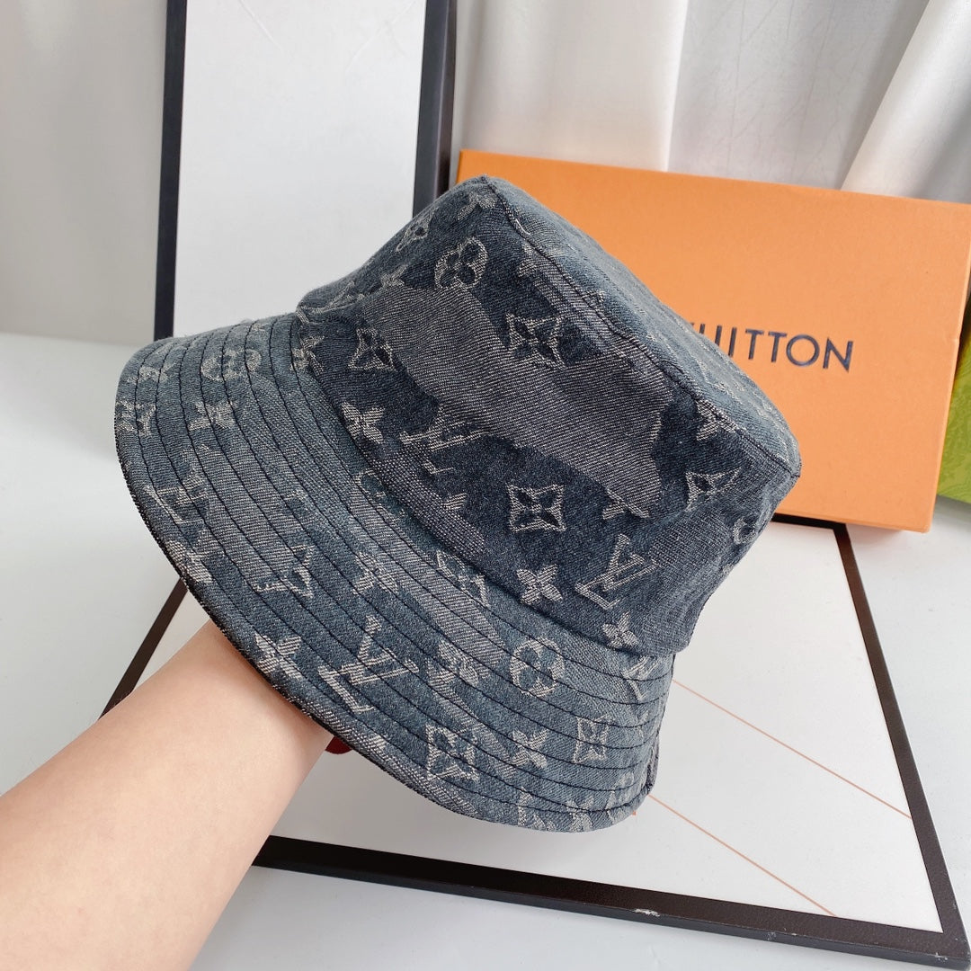 Luxury LV jacquard bucket hat detail