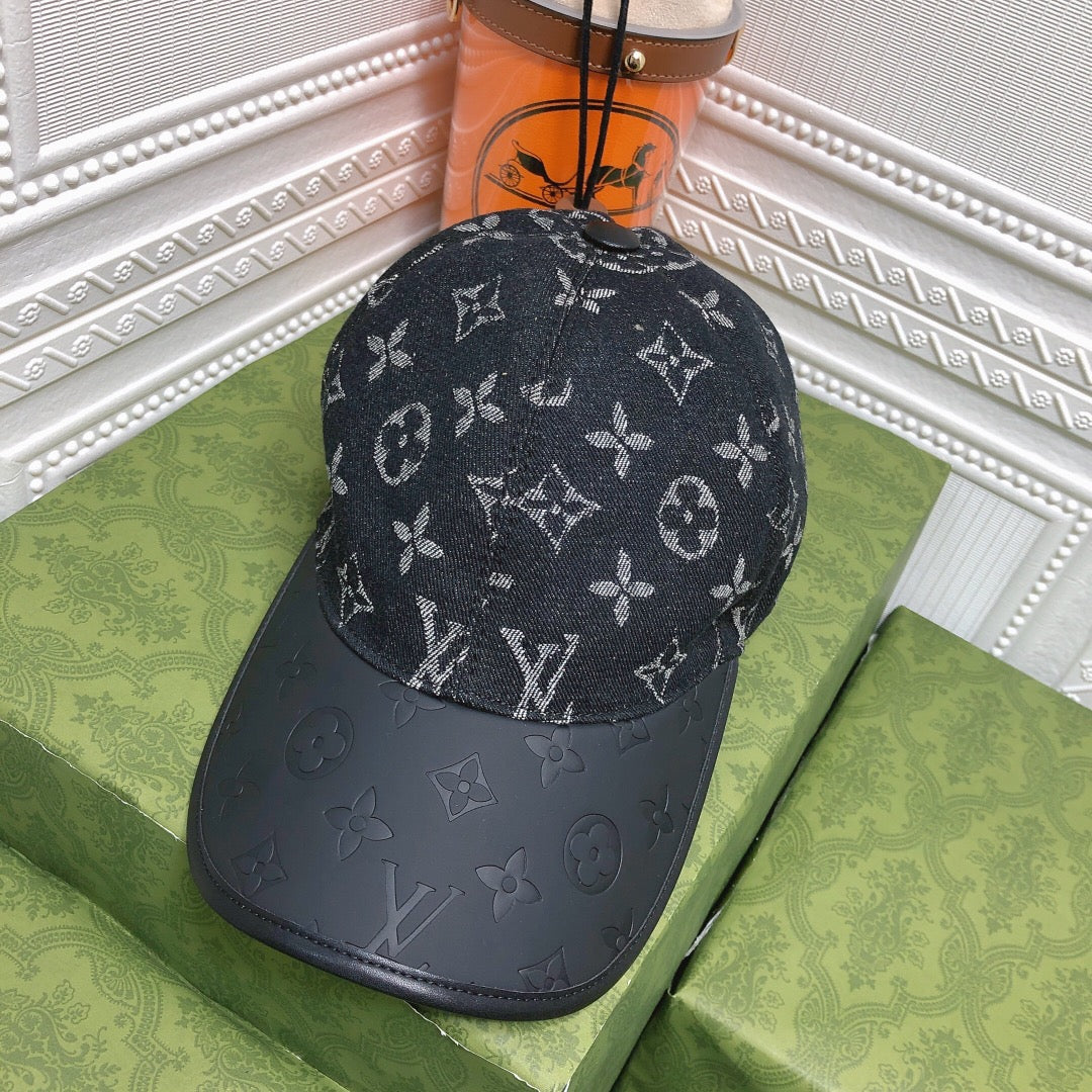 Luxury Louis Vuitton baseball cap