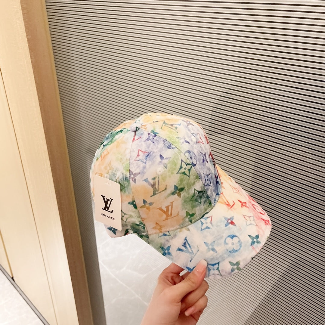 Luxury Louis Vuitton gradient cap front