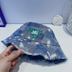 Luxury Louis Vuitton streetwear bucket hat