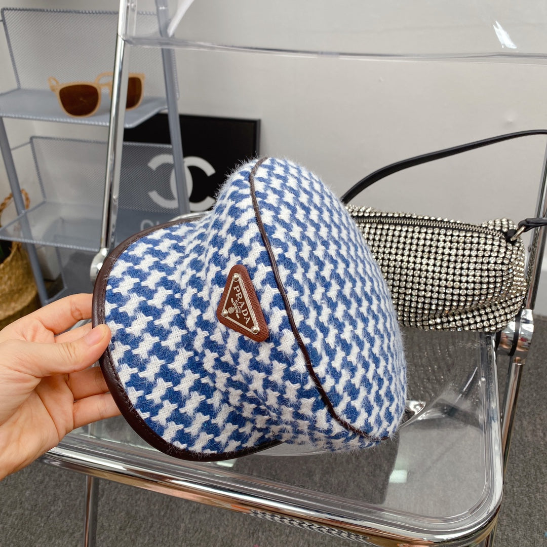 Luxury resort bucket hat