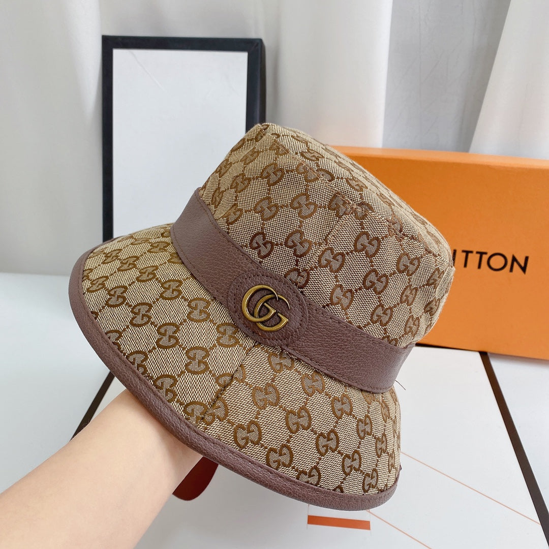Premium Gucci GG monogram bucket hat detail