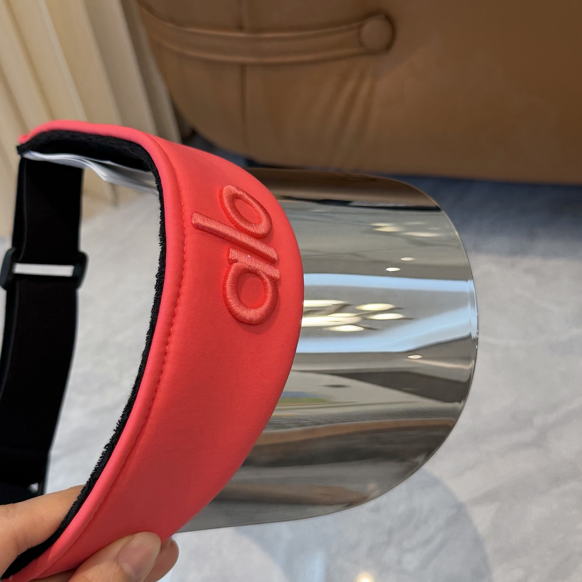 ALO performance visor coral front