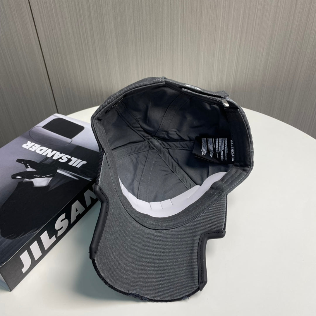 Balenciaga embroidered logo baseball cap black view 5
