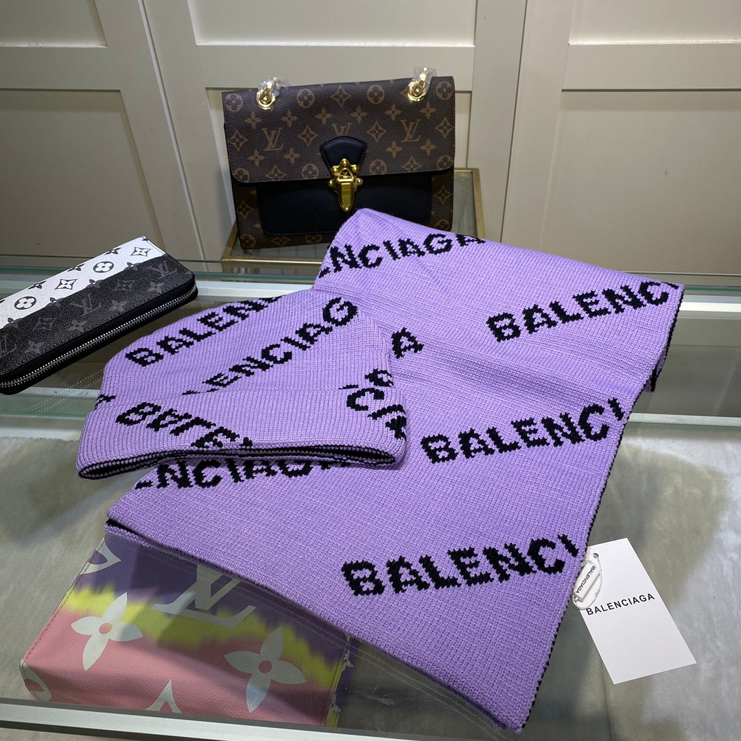 Balenciaga Wool-Cashmere Blend Knitted Letter Jacquard Scarf Hat Set for Women – product image 13