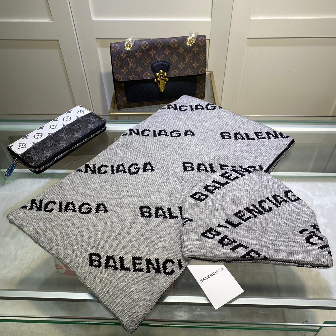 Balenciaga Wool-Cashmere Blend Knitted Letter Jacquard Scarf Hat Set for Women – product image 8