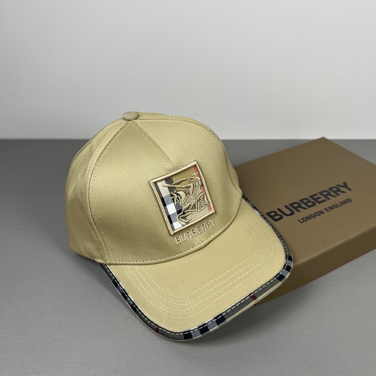 Burberry check-trim baseball cap photo 2