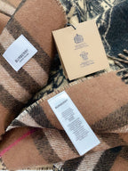 Burberry Classic Check Double-Sided Jacquard Cashmere Scarf for Women – product image 8
