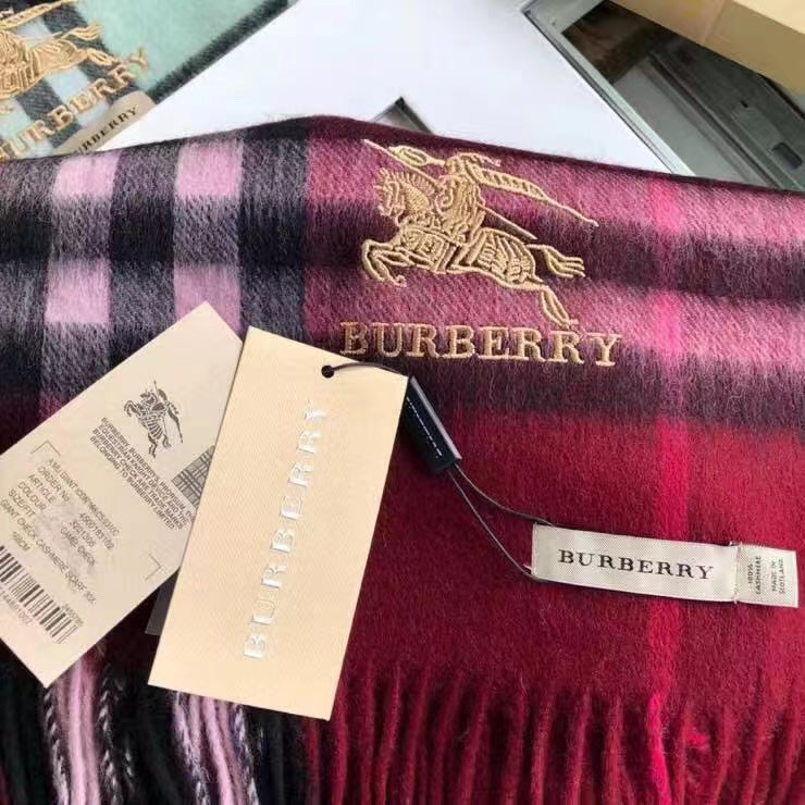 Burberry Classic Check Fringed Cashmere Scarf for Women – product image 40