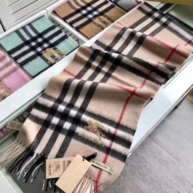 Burberry Classic Check Fringed Cashmere Scarf for Women – product image 42