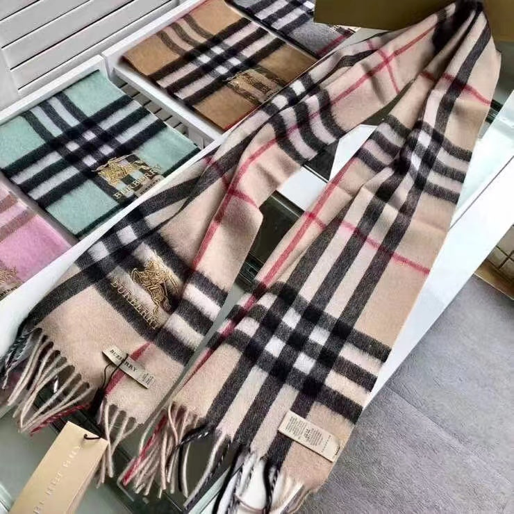 Burberry Classic Check Fringed Cashmere Scarf for Women – product image 43