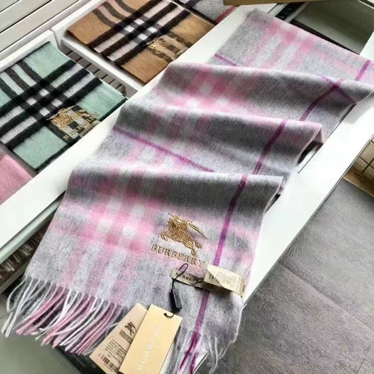 Burberry Classic Check Fringed Cashmere Scarf for Women – product image 49