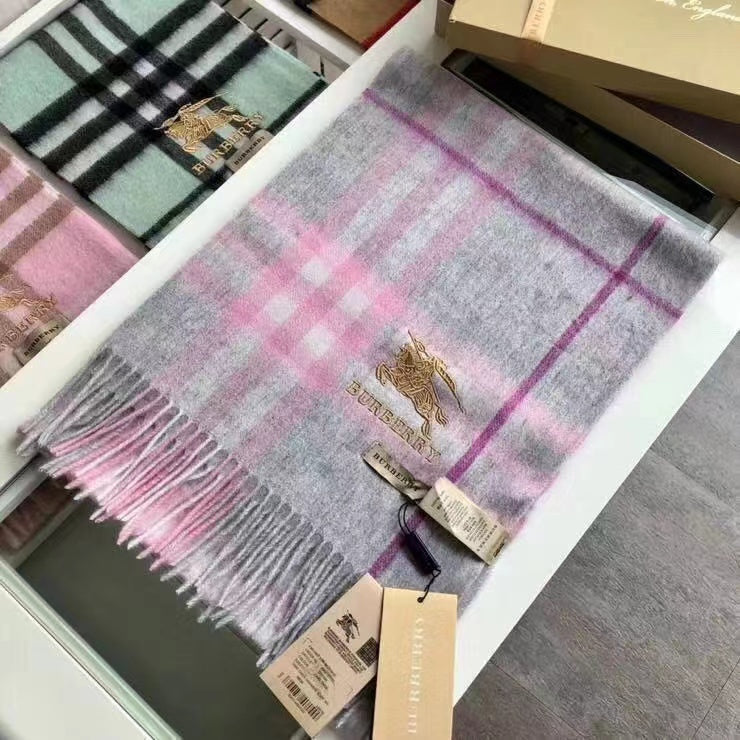 Burberry Classic Check Fringed Cashmere Scarf for Women – product image 50