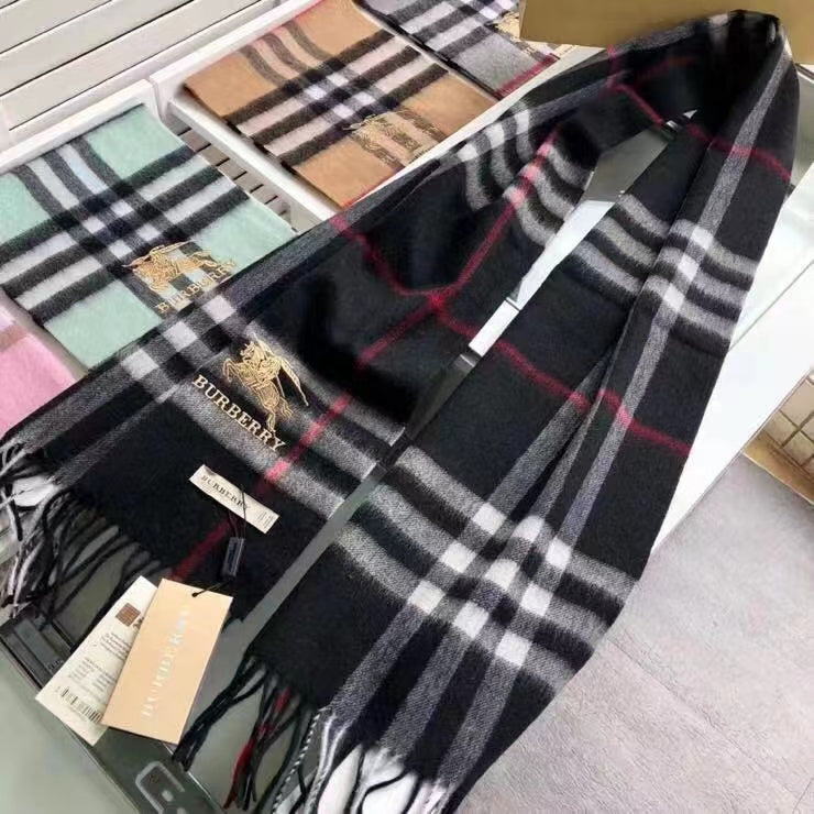 Burberry Classic Check Fringed Cashmere Scarf for Women – product image 52